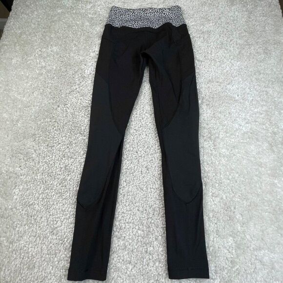 Lululemon All The Right Places Legging Black Miss Mosaic White - Picture 3 of 11